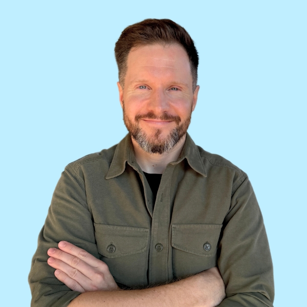 Profile picture of Mika, COO